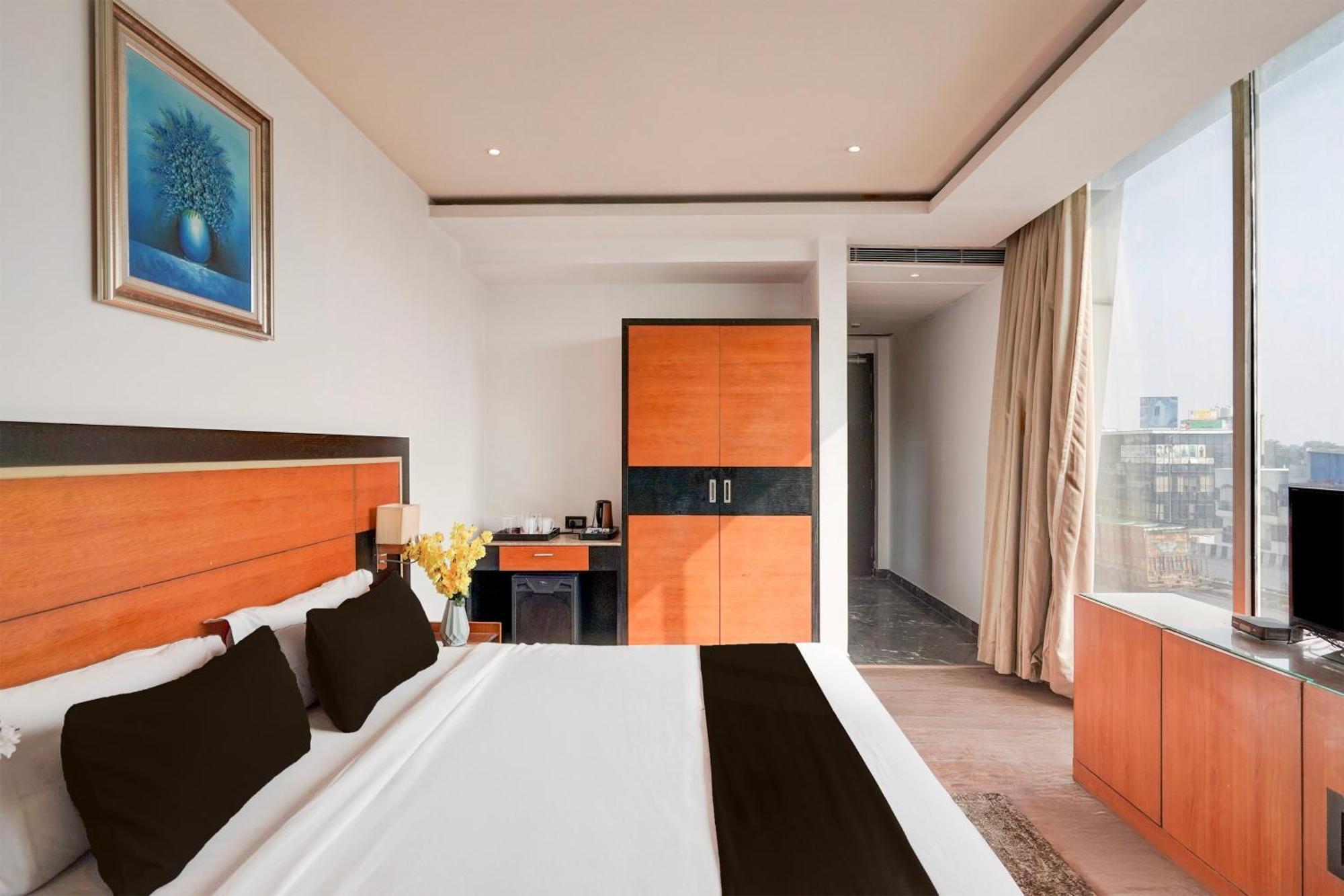 Townhouse Oak Agra Near Sultanganj Puliya Formerly Bb Grand Экстерьер фото