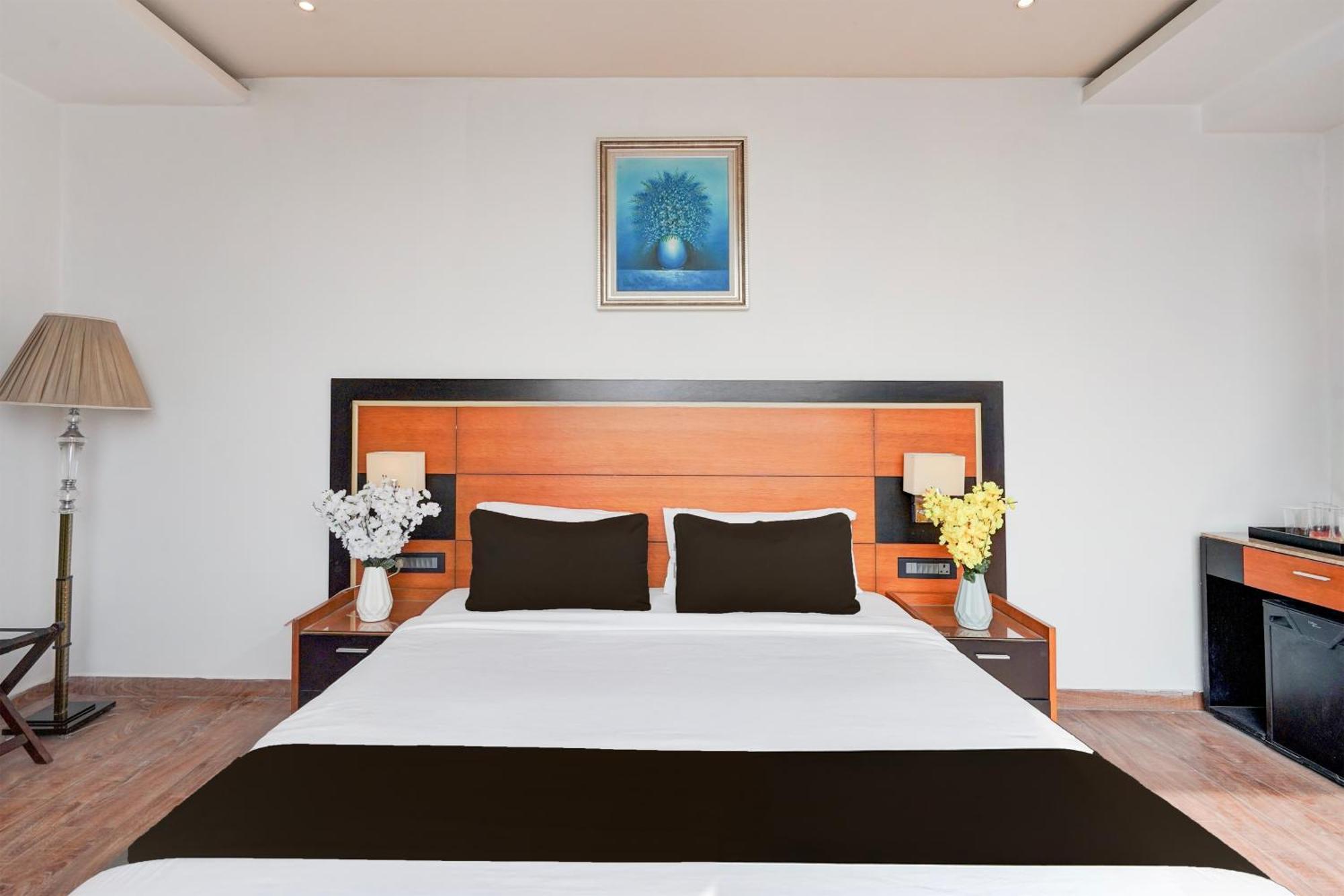Townhouse Oak Agra Near Sultanganj Puliya Formerly Bb Grand Экстерьер фото